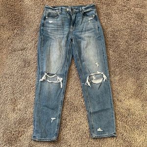 American Eagle Mom Jeans